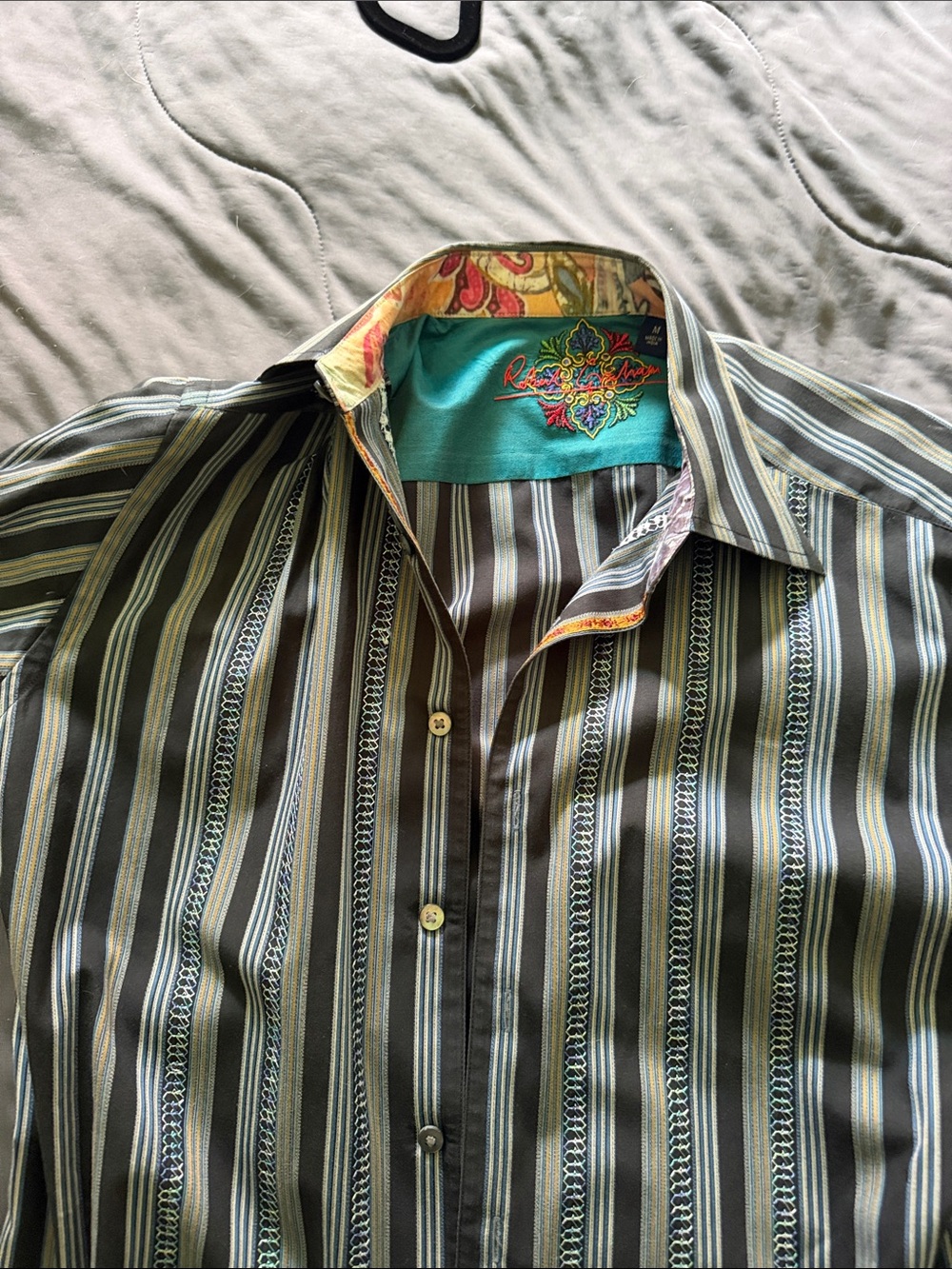 Vintage 2005 Robert Graham blue and Teal Striped Button-Down Shirt